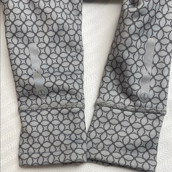 Lands' End Quarter-Zip Pullover Sweatshirt Reflective Performance Gray Size 12 - Picture 7 of 16